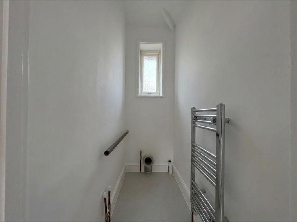 Abbots Road, Edgware, HA8, Edgware